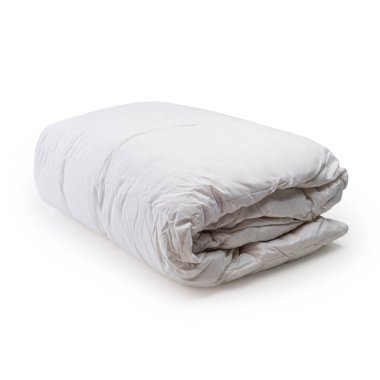 Beyaz arka planda izole edilmiş yumuşak beyaz battaniye