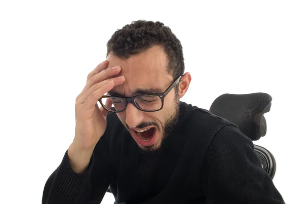 Joven empresario bostezando — Foto de Stock