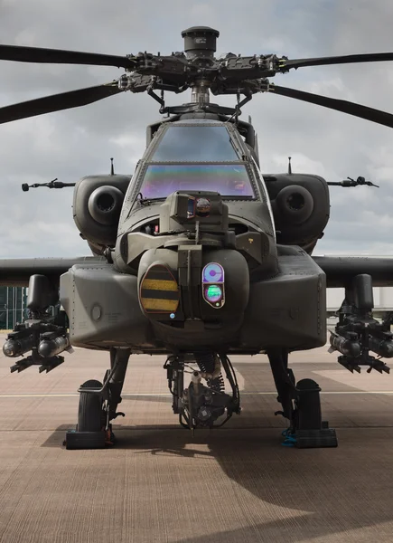 Apache helikopteri statik