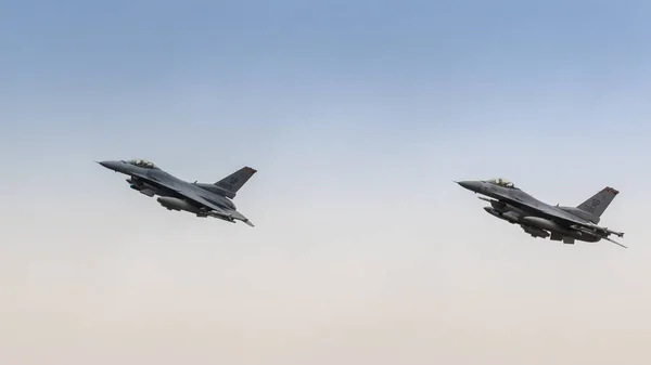 Fairford Ngiltere Temmuz 2017 Usaf F16 Savaş Uçağı Çifti — Stok fotoğraf