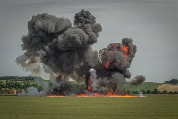 Grote Explosie Het Veld — Stockfoto