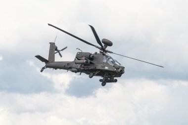 Apache helikopteri