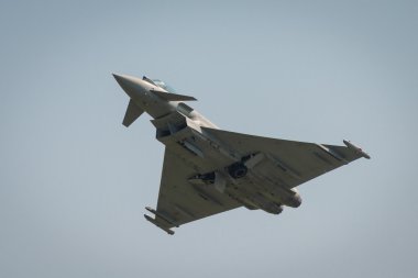 İtalyan Hava Kuvvetleri tayfun jet avcı uçağı