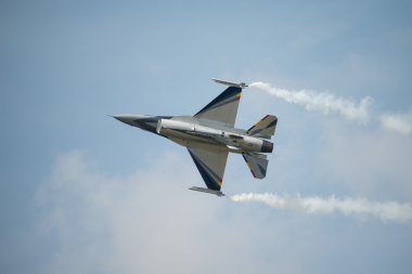 Belçika Hava Kuvvetleri ekran f-16 savaş uçağı