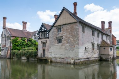 Baddesley Clinton evi