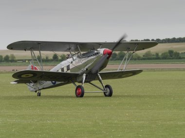 Hawker Fury çift kanatlı