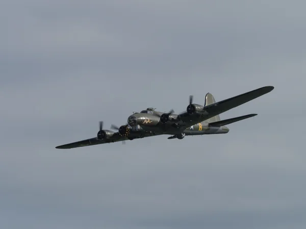 B17空飛ぶ要塞「メンフィス・ベル」 — ストック写真