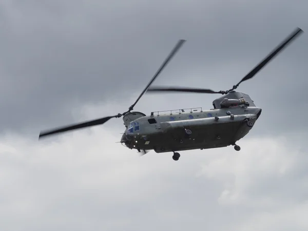 Hubschrauber vom Typ Chinook — Stockfoto