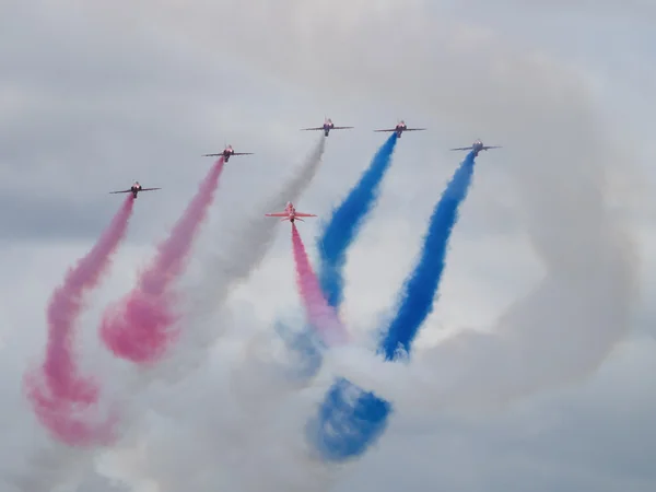 Red Arrows air display team — Stock Photo, Image