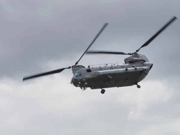 Hubschrauber vom Typ Chinook — Stockfoto