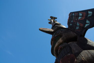 Totem gökyüzüne