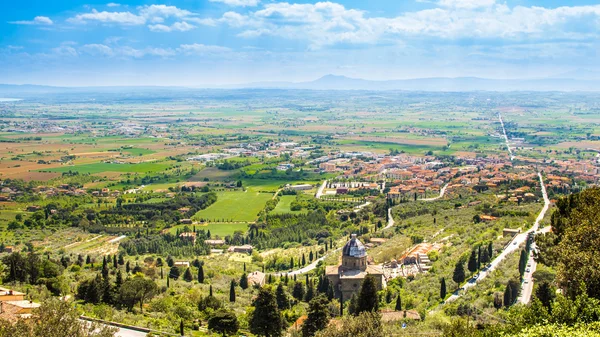 Val di Chiana, aluviální údolí v Toskánsku, Itálie — Stock fotografie