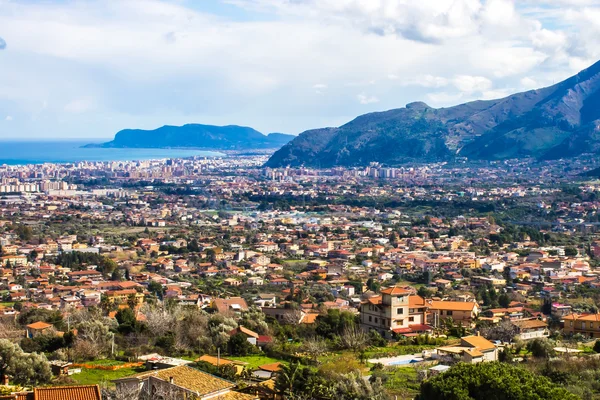 Városképet gazdagító épületnek szánták, Palermo, Olaszország — Stock Fotó