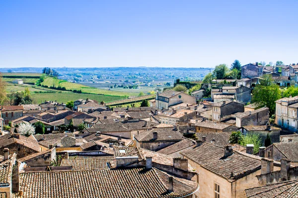 Stadtbild von Saint-Émilion bei Bordeaux, Frankreich — Stockfoto