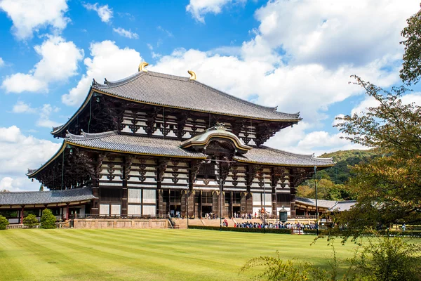 2015 年 10 月 13 日 - 奈良県: 東大寺の大仏殿 — ストック写真