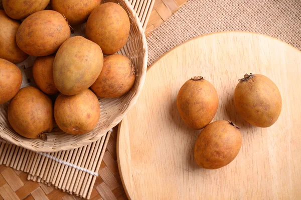 Fruta Sapodilla Manilkara Zapota Outros Nomes Como Sapota Chikoo Chico — Fotografia de Stock