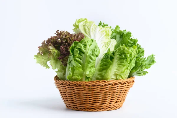 Frische Verschiedene Salatblätter Korb Auf Weißem Hintergrund Bio Gemüse Zum — Stockfoto