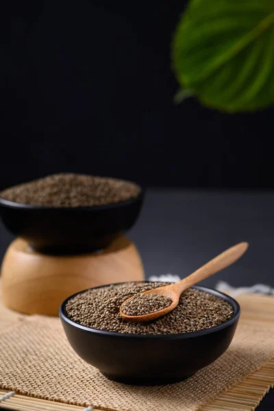 Perilla Seeds Black Bowl Spoon Healthy Herbal Seed Ingredients Asian — Stock Photo, Image