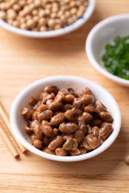 Natto (mayalanmış soya fasulyesi), geleneksel Japon yemekleri, mide sağlığı için sağlıklı beslenme
