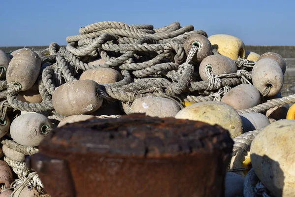 海港的绳索和渔网 — 图库照片