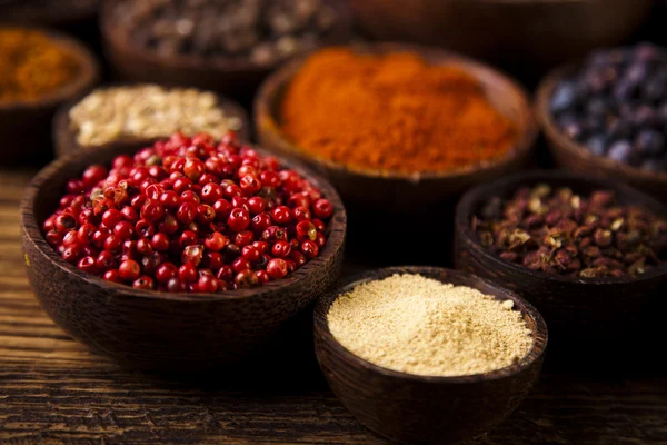 Spices and herbs — Stock Photo, Image