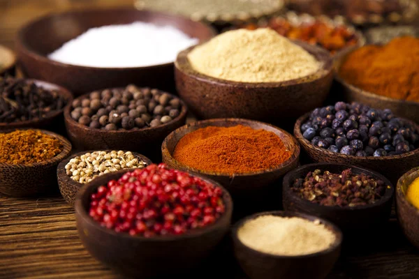 Spices and herbs — Stock Photo, Image