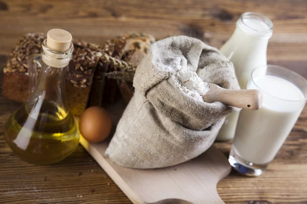 Breads in basket — Stock Photo, Image