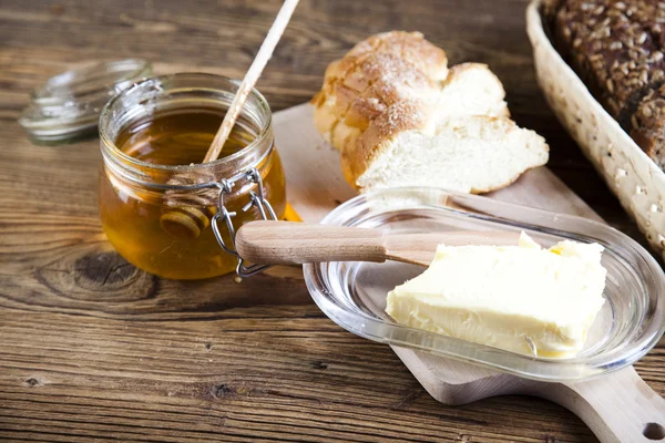 Breads in basket — Stock Photo, Image