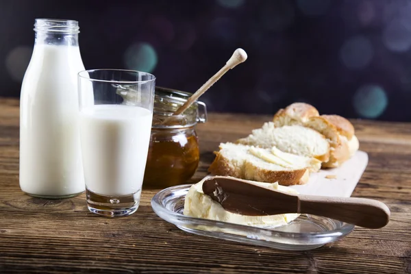 Breads in basket — Stock Photo, Image