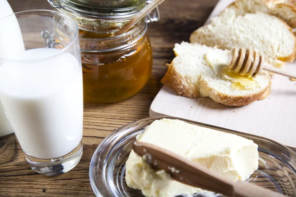 Breads in basket — Stock Photo, Image