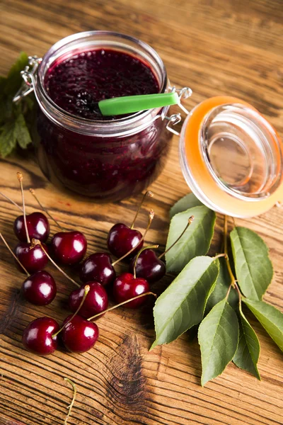 Forest fruit jam Jars of jam, fruit Jars of preserves, jams, fruit