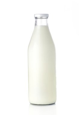 süt şişesi üzerinde beyaz izole