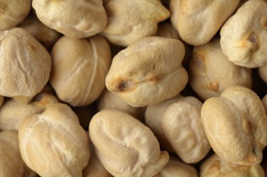 Nohutları kapatın.