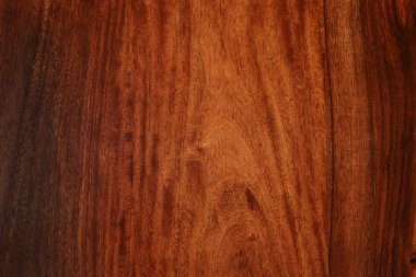 Kahverengi doğal ahşap