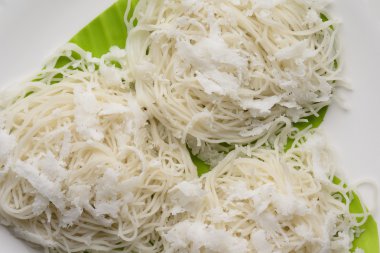 Beyaz pirinç noodle-idiyappam - kangurular puttu - şey