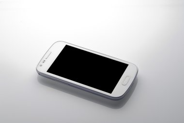 Beyaz akıllı telefon