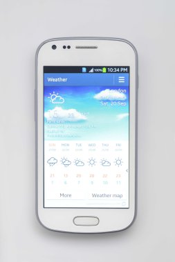 Beyaz akıllı telefon