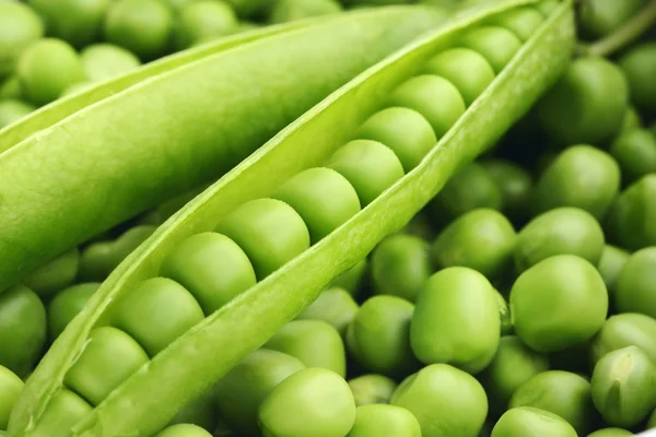 Guisantes verdes de cerca — Foto de Stock