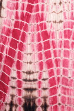 Arka plan kırmızı, siyah ve pembe kravat boya bez serisi.