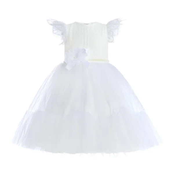 Weißes Kleid für ein Mädchen mit vollem Rock auf weißem Hintergrund im Stil einer Brautjungfer. Kinderkleidung — Stockfoto