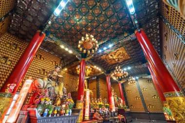 Ho Chi Minh, Vietnam - 26 Aralık 2020: Thousand Buddha Temple veya Chua Van Phat pagoda in District 5, Ho Chi Minh City, Vietnam