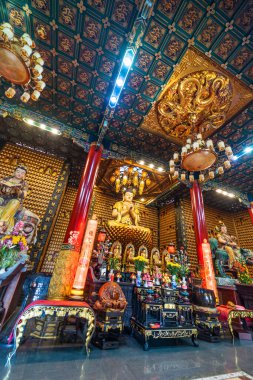 Ho Chi Minh, Vietnam - 26 Aralık 2020: Thousand Buddha Temple veya Chua Van Phat pagoda in District 5, Ho Chi Minh City, Vietnam