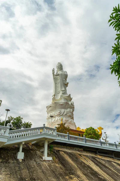 Grande Estátua Guanyin Bodhisattva Monte Quoc Pagode Nome Vietnamita Truc — Fotografia de Stock