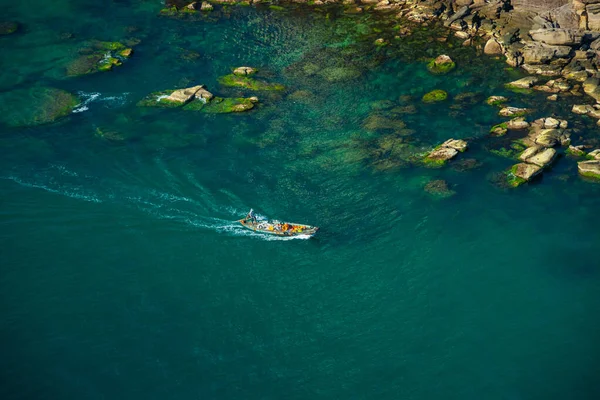 Vista Aérea Los Barcos Pescadores Tradicionales Alineados Puerto Thoi Ciudad — Foto de Stock