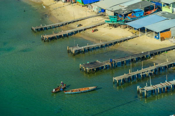 Flygfoto Traditionella Fiskare Båtar Fodrade Thoi Hamn Duong Dong Stad — Stockfoto