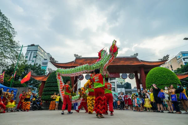 Chi Minh Ville Vietnam Jan 2021 Spectacle Danse Dragon Lion — Photo