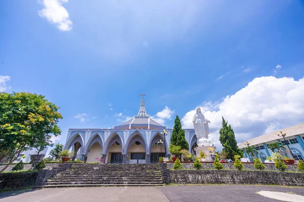 Schöne Aussicht Auf Die Bao Loc Kirche Zentrum Der Stadt — Stockfoto