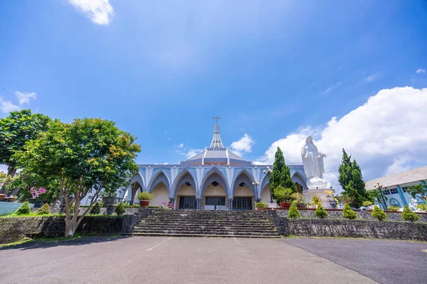 Schöne Aussicht Auf Die Bao Loc Kirche Zentrum Der Stadt — Stockfoto