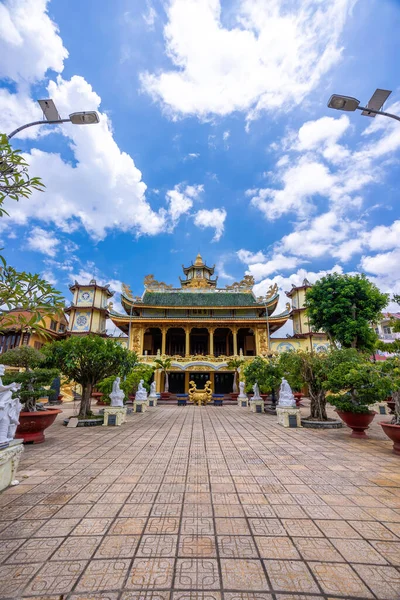 Gyönyörű Kilátás Ősi Phuoc Hue Pagoda Nyári Napon Bao Loc — Stock Fotó