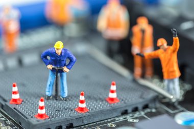 devre ana tahta tamir mühendisleri